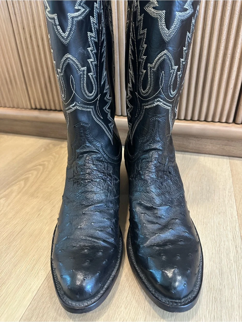 Lucchese 1883 Mens Size 8.5 D Black Ostrich Leather Round Toe Western Boots